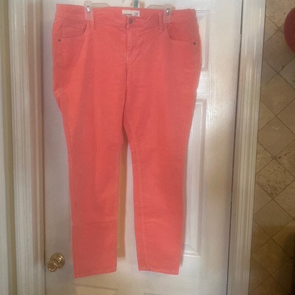Old Navy coral color pants, 18, 98%Cotton 2%Spandex, brand new condition